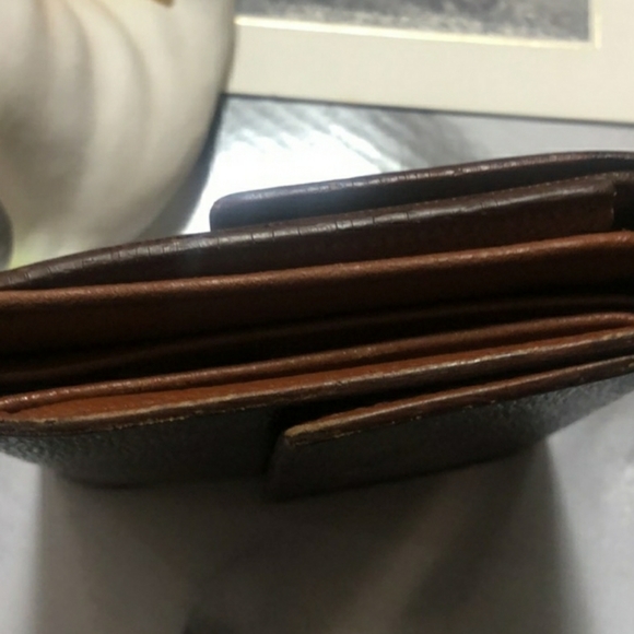 Louis Vuitton Bifold Wallet - Picture 2 of 14